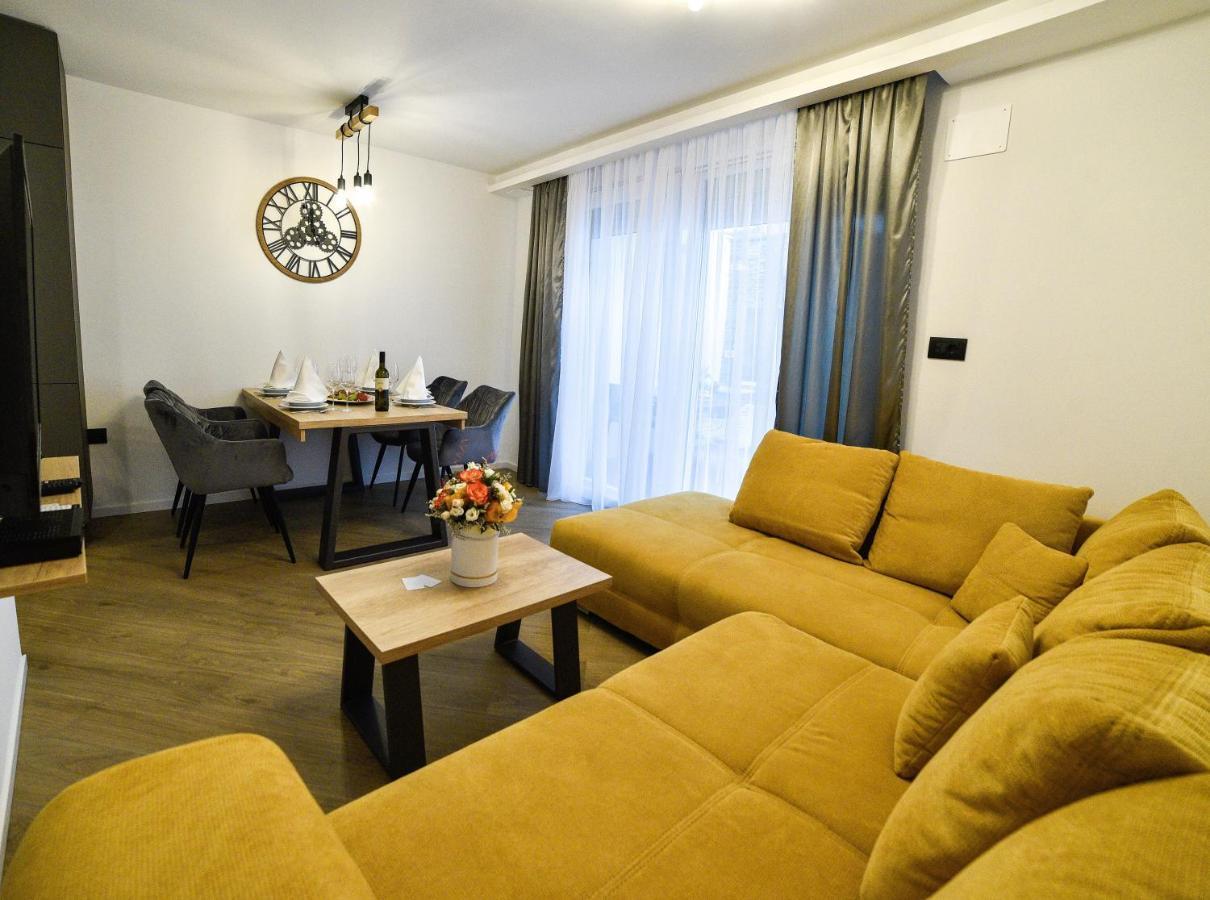 Luxury Apartment Knezovic Sinj Ngoại thất bức ảnh
