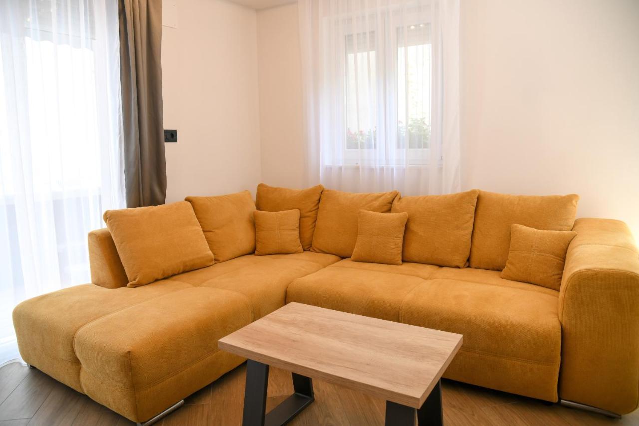 Luxury Apartment Knezovic Sinj Ngoại thất bức ảnh