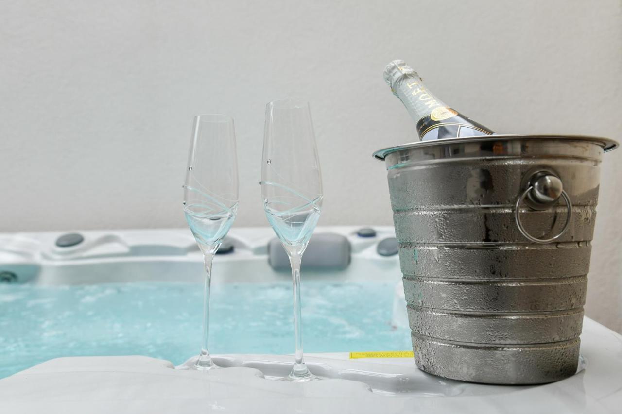 Luxury Apartment Knezovic Sinj Ngoại thất bức ảnh