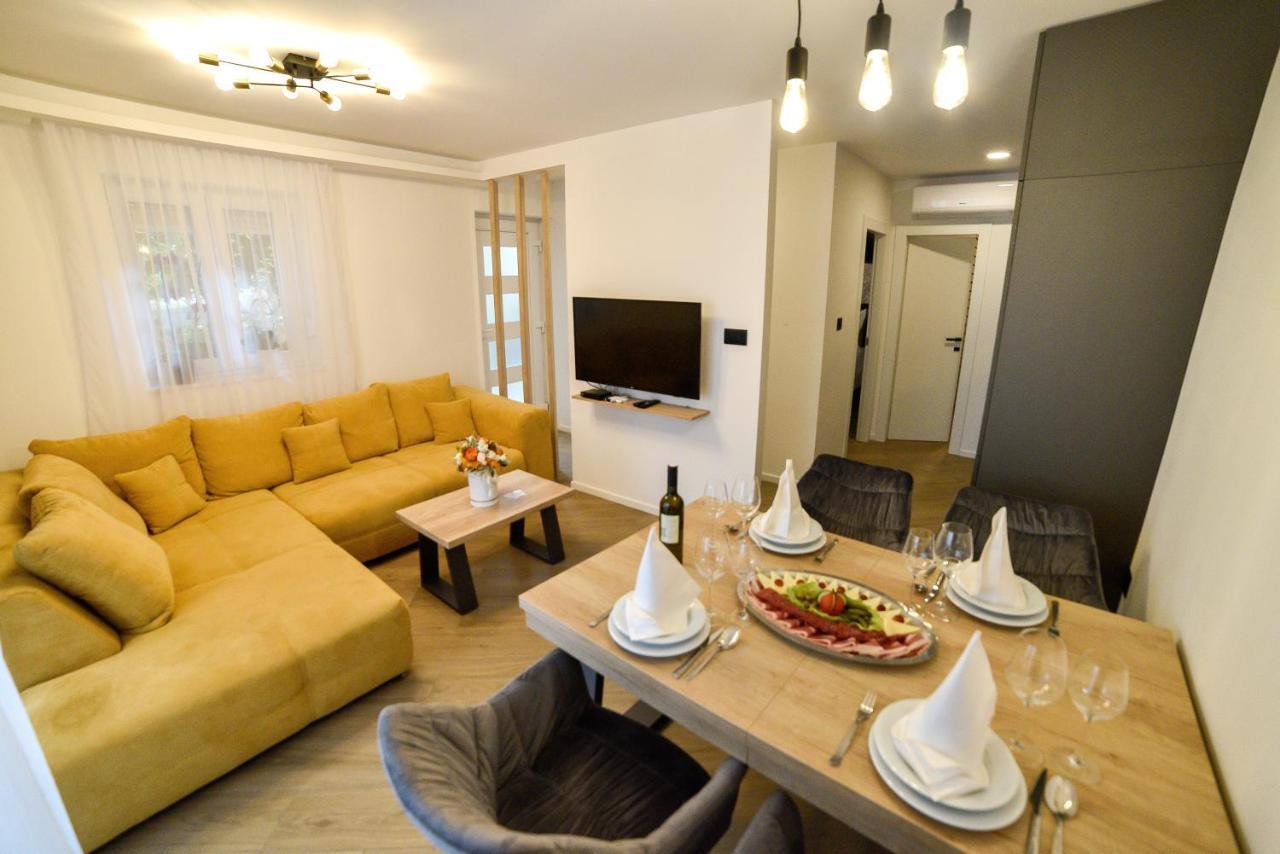 Luxury Apartment Knezovic Sinj Ngoại thất bức ảnh
