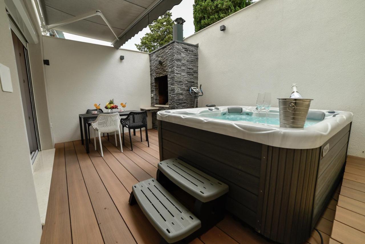 Luxury Apartment Knezovic Sinj Ngoại thất bức ảnh